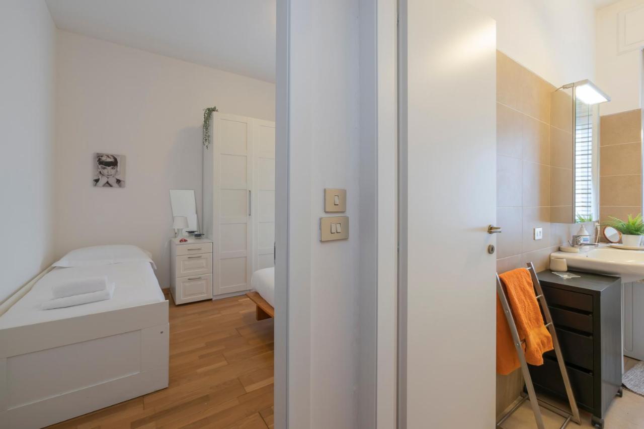 Luxury Flat Between Navigli And Duomo - Sambuco Mediolan Zewnętrze zdjęcie